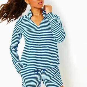 NWOT Lilly Pulitzer Cassi Popover - MSRP‎ $118 - Size XXS